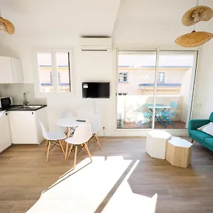 Appartement Le Corneille - Vieux-port - 2 Ch Clim Et Terrasse, Marseille